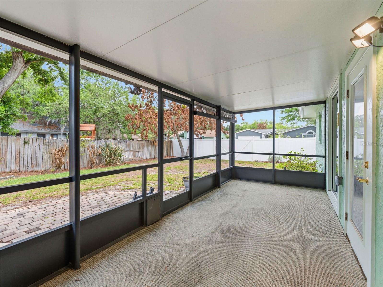 Image 30 of 40 For 1424 Oakwood Lane