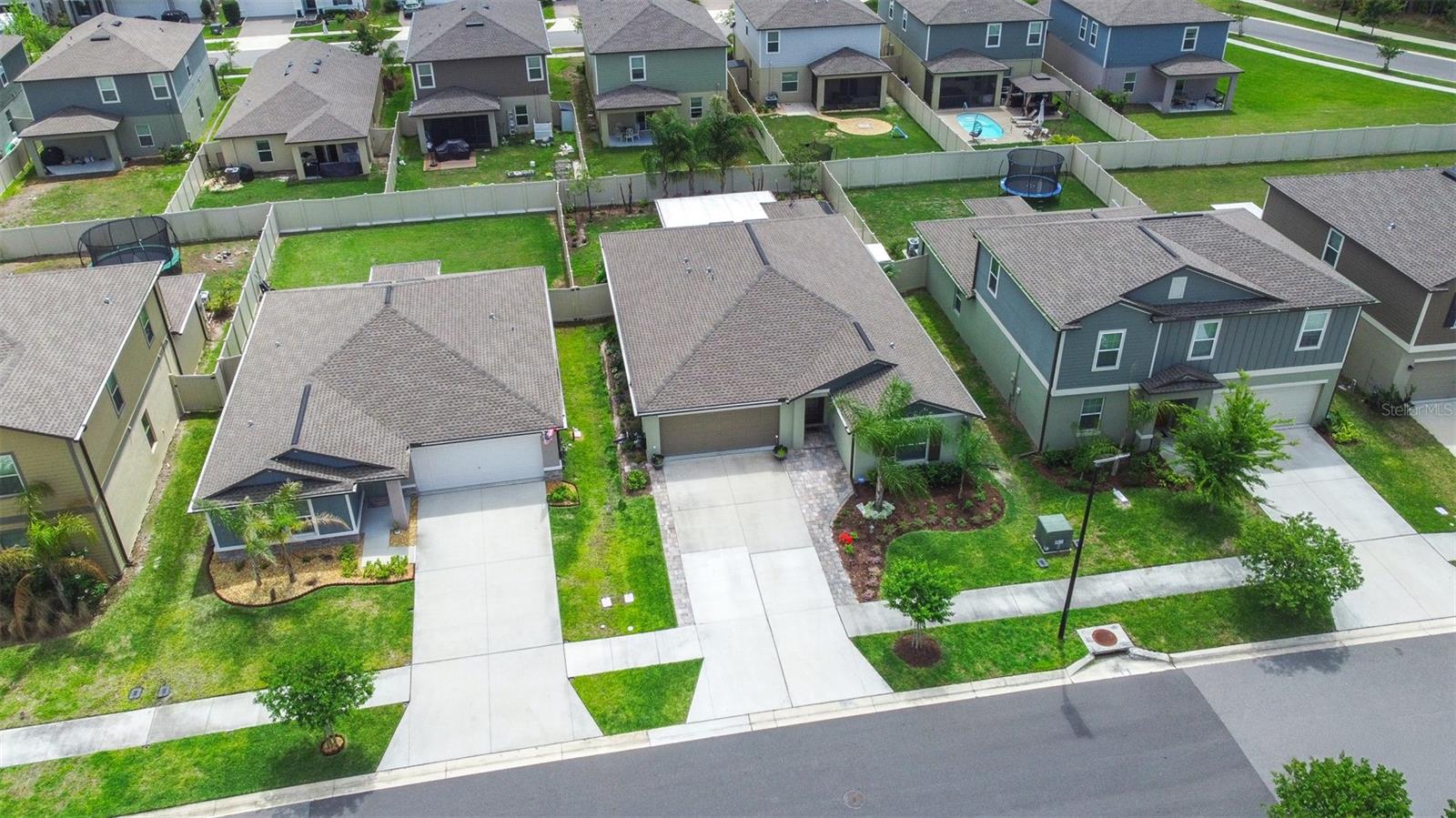 Image 50 of 75 For 8969 Little Bluestem Drive