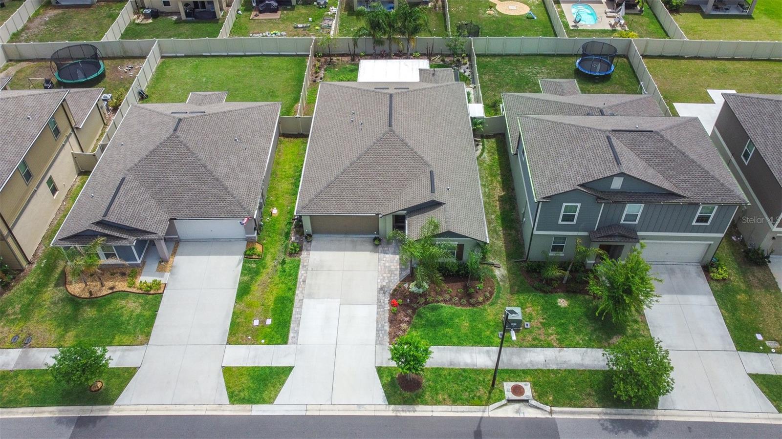 Image 51 of 75 For 8969 Little Bluestem Drive