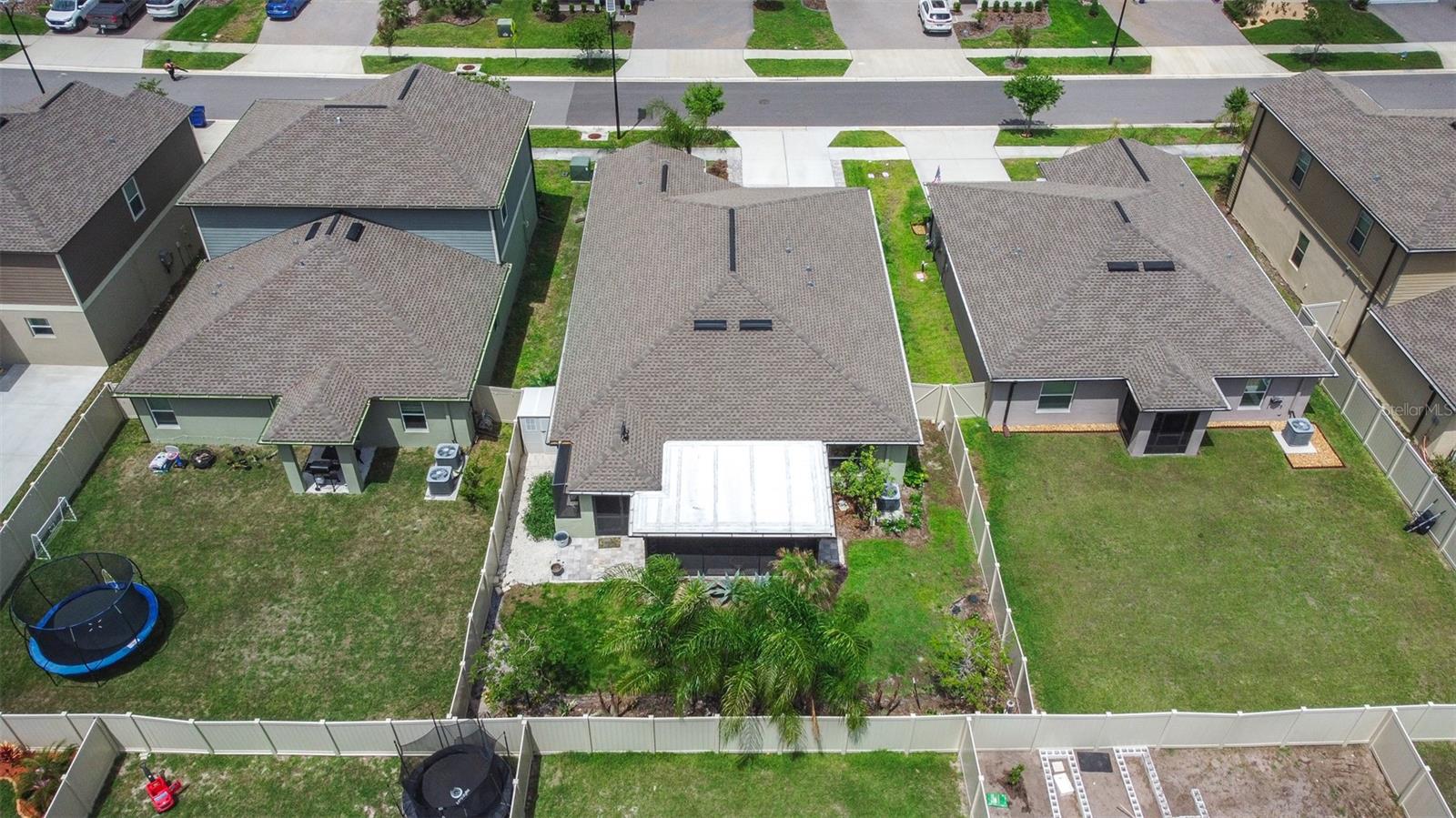 Image 53 of 75 For 8969 Little Bluestem Drive