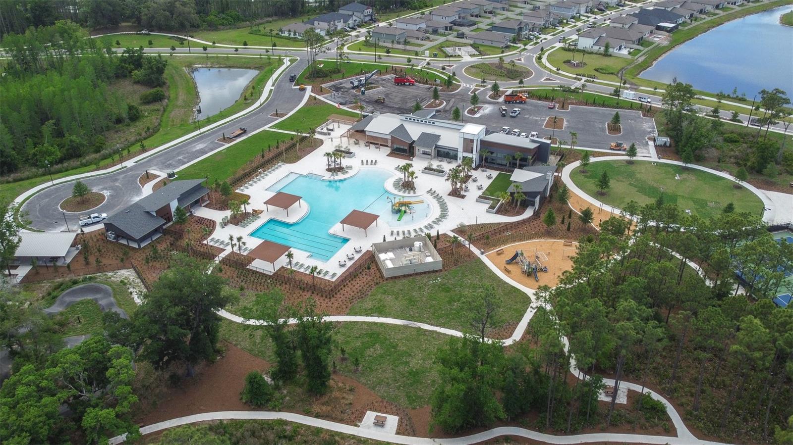 Image 73 of 75 For 8969 Little Bluestem Drive