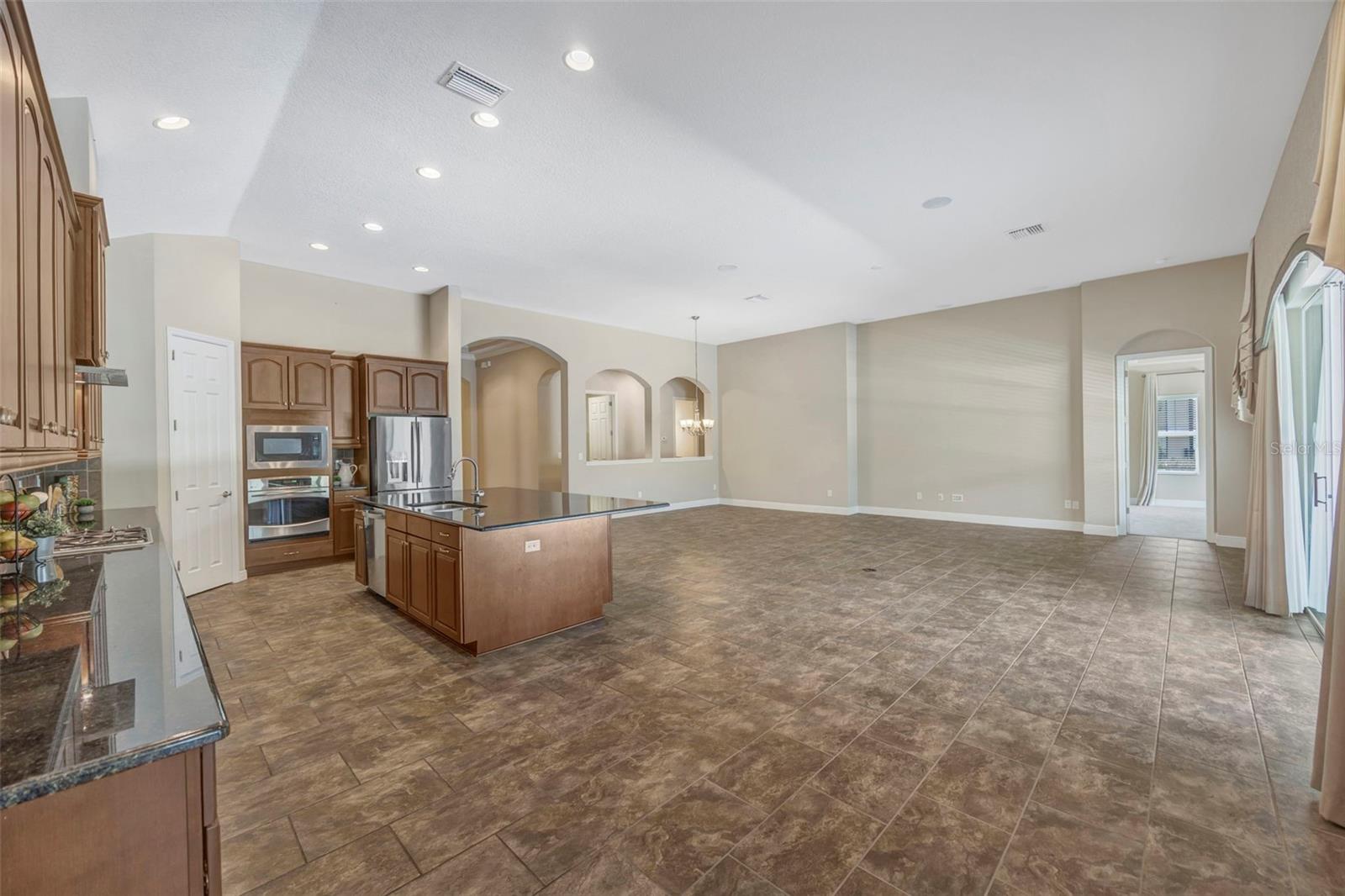 Image 11 of 52 For 5201 Sparrowglen Place