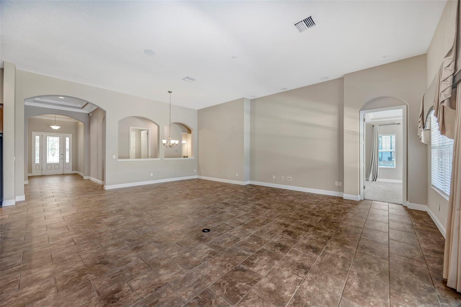 Image 12 of 52 For 5201 Sparrowglen Place