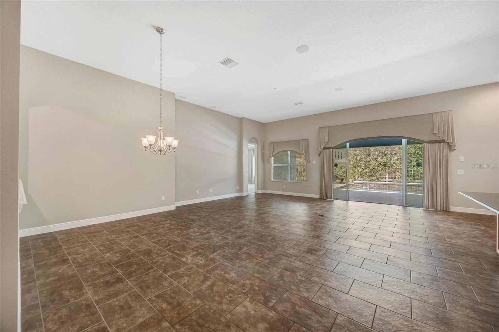 Image 13 of 52 For 5201 Sparrowglen Place