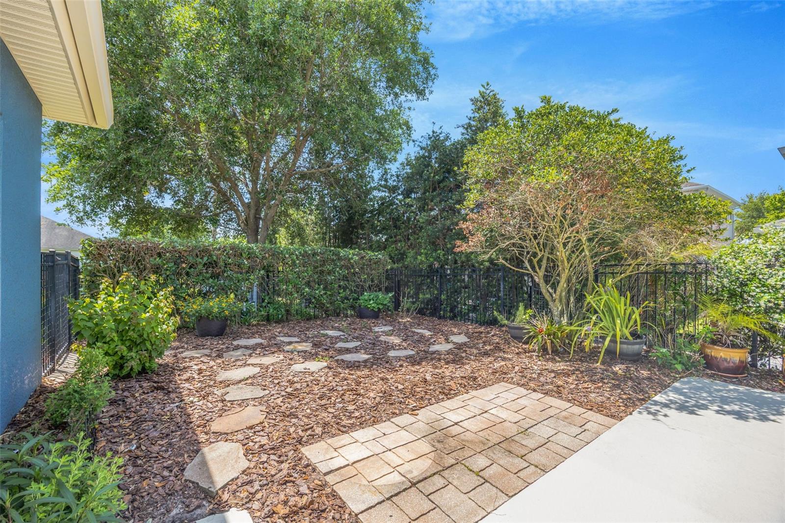 Image 40 of 52 For 5201 Sparrowglen Place