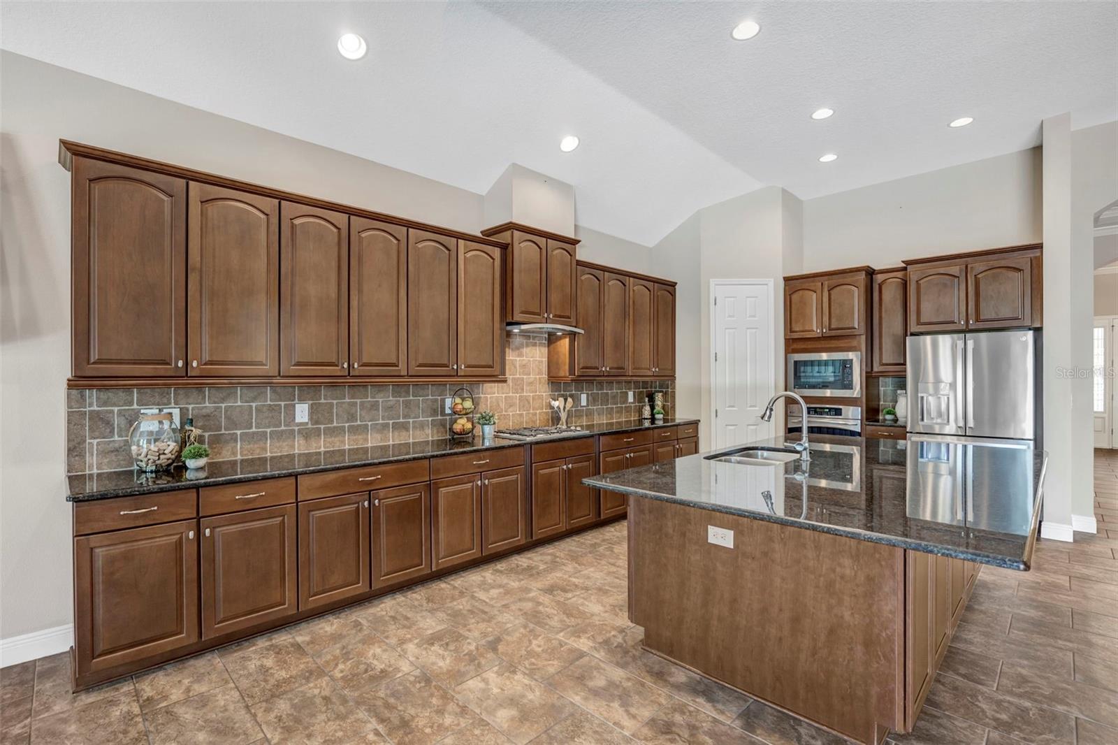 Image 8 of 52 For 5201 Sparrowglen Place