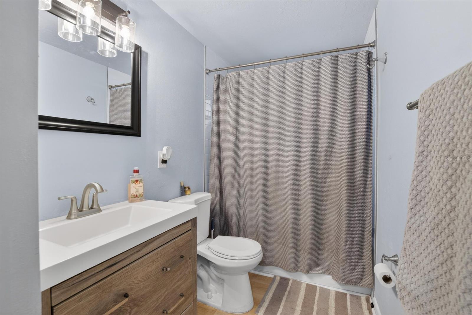 Image 17 of 38 For 113 6th Jpv Street