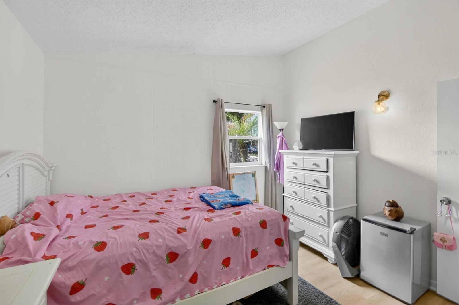 Image 20 of 38 For 113 6th Jpv Street