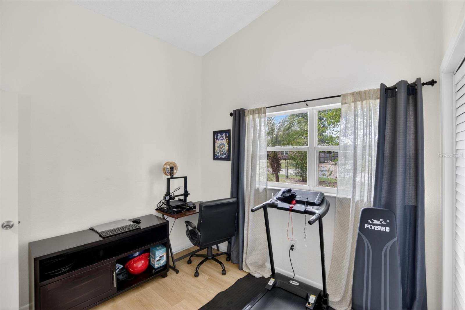 Image 22 of 38 For 113 6th Jpv Street