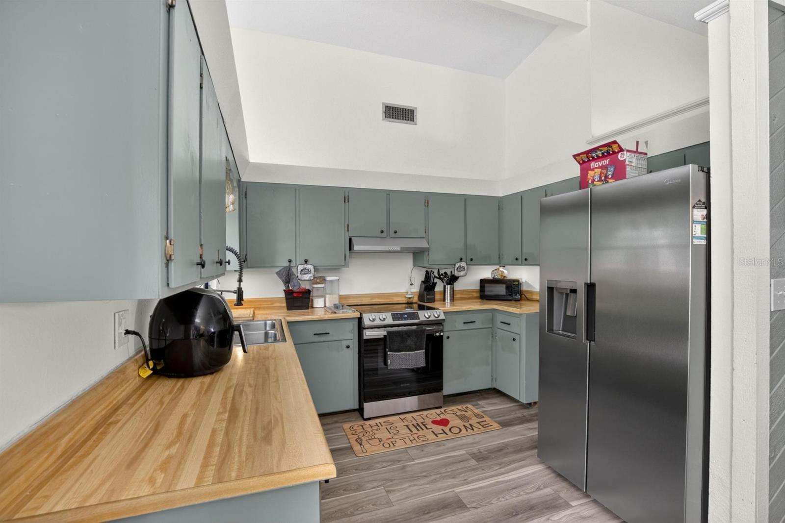 Image 7 of 38 For 113 6th Jpv Street