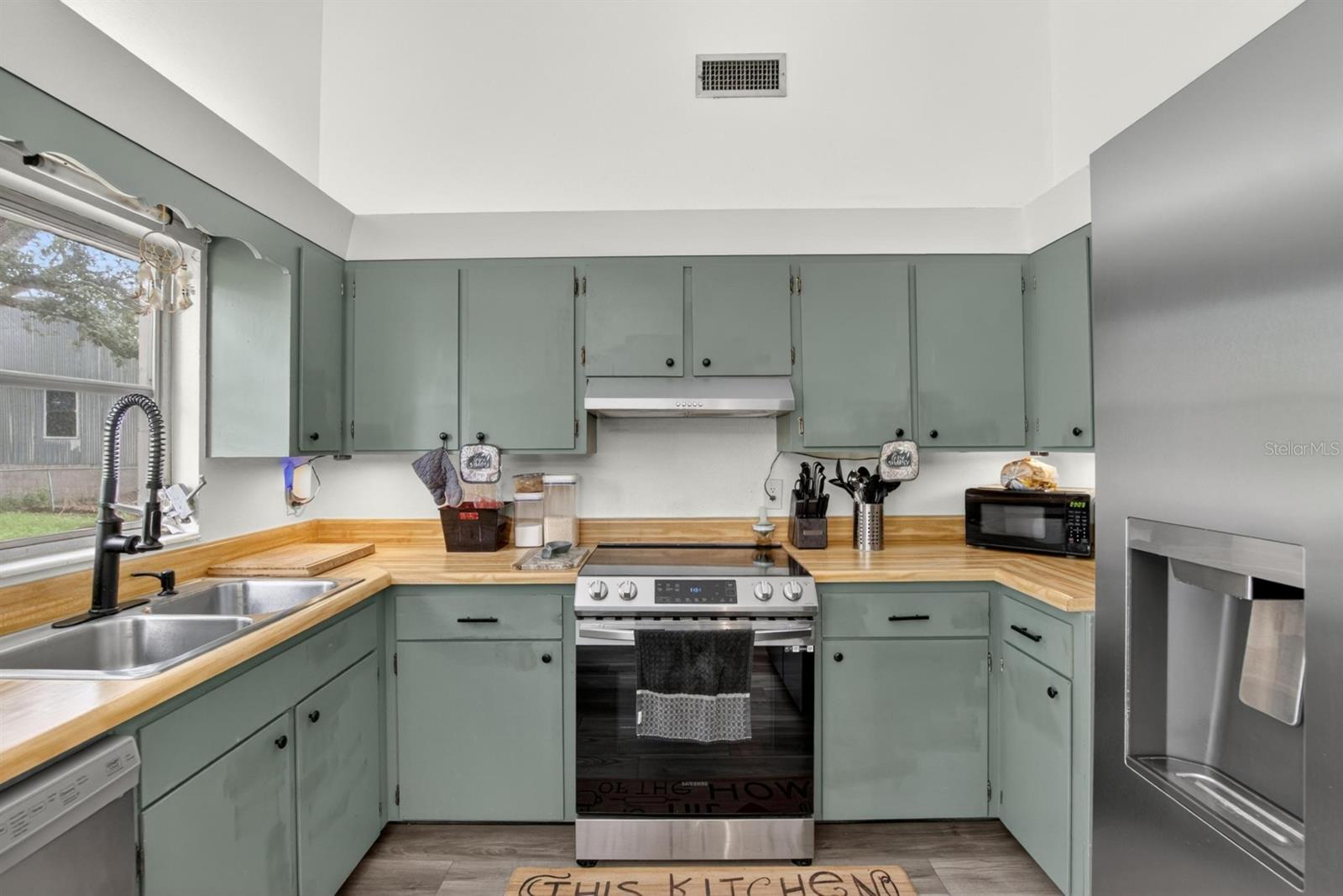 Image 8 of 38 For 113 6th Jpv Street