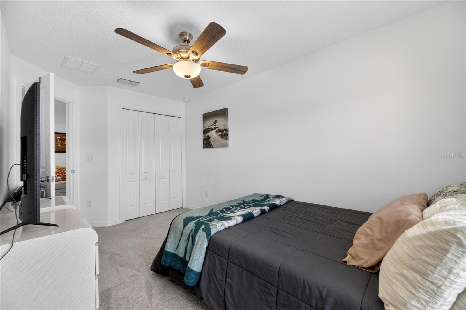 Image 34 of 61 For 5084 Forum Blvd