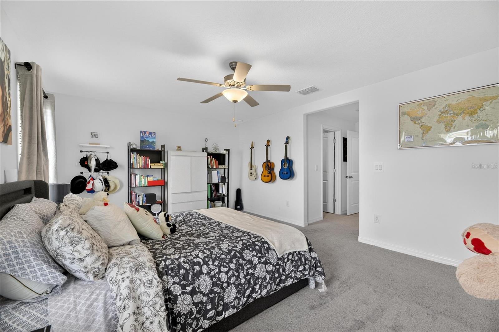 Image 51 of 61 For 5084 Forum Blvd