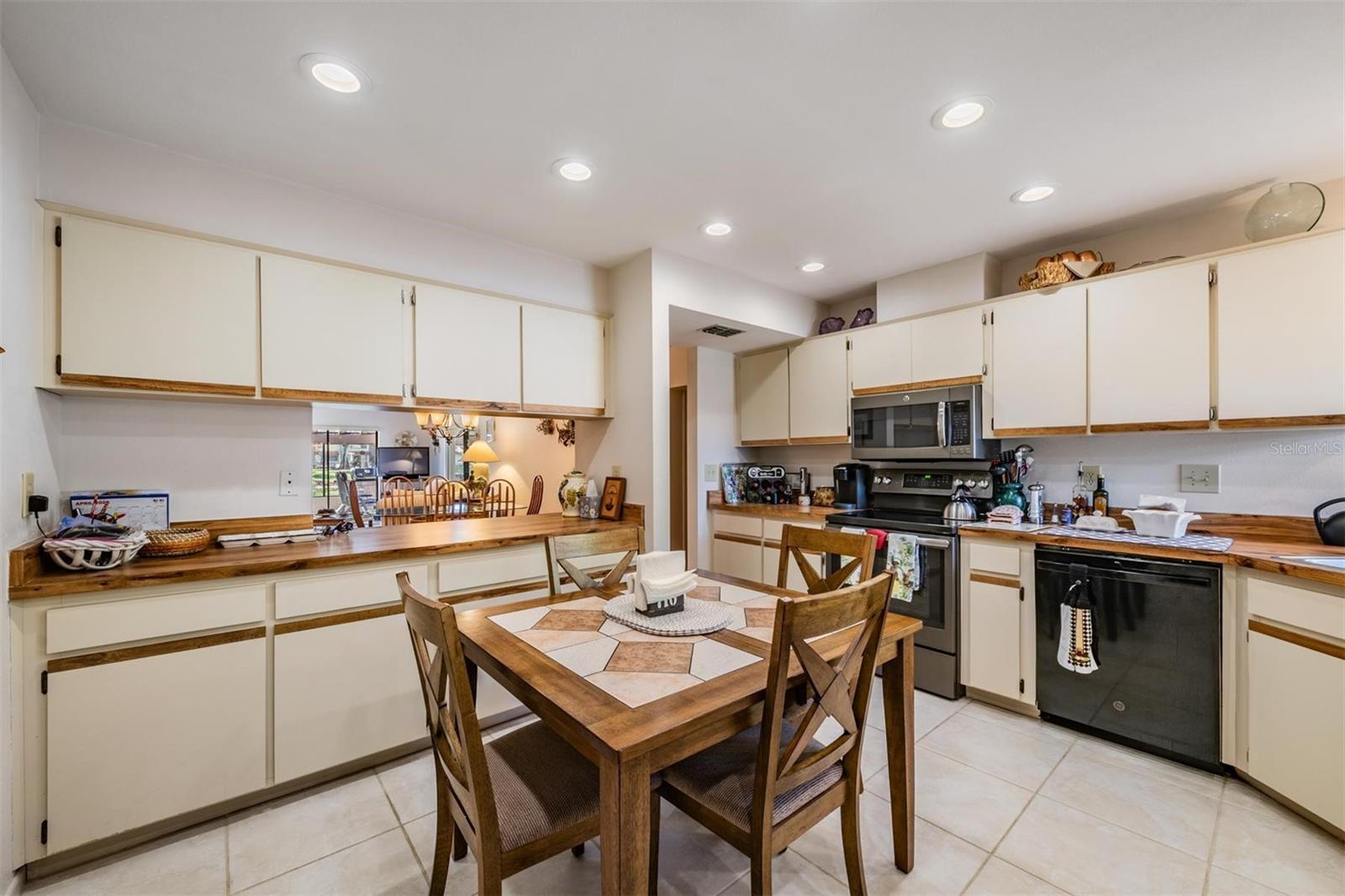 Image 13 of 34 For 3505 Tarpon Woods Boulevard N401