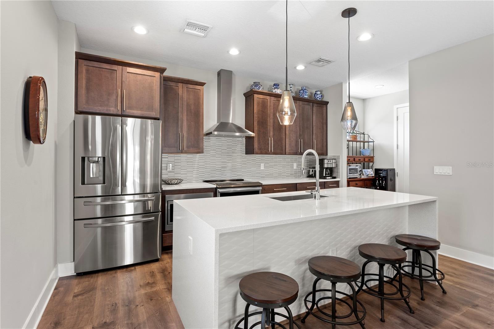 Image 5 of 46 For 2521 11th Place N