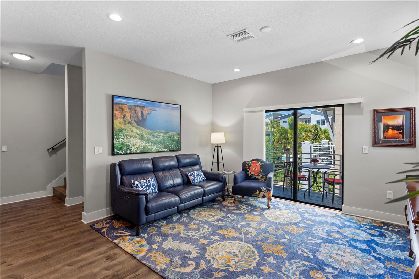 Image 6 of 46 For 2521 11th Place N