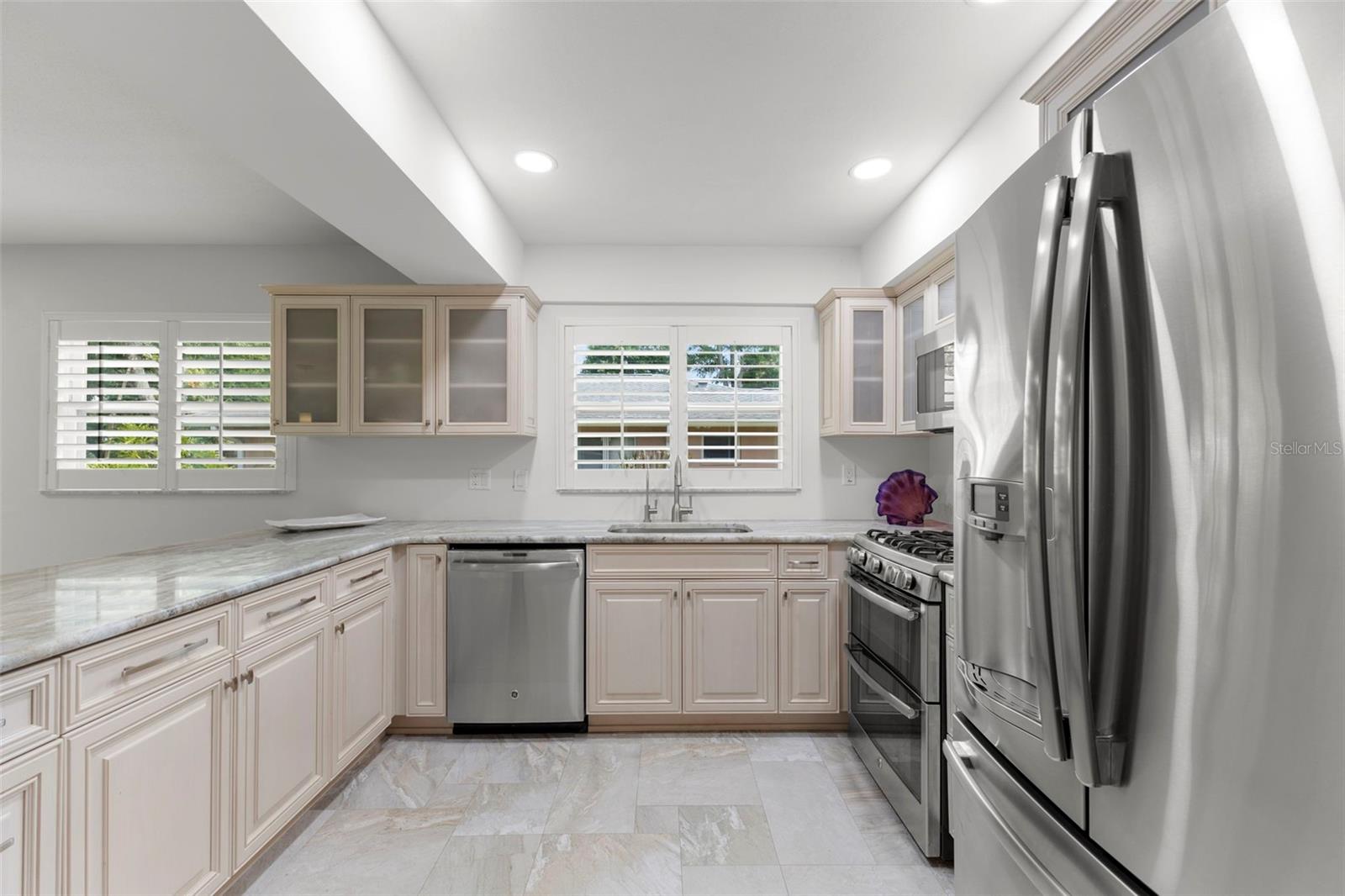 Image 12 of 35 For 2836 Quail Hollow Road W