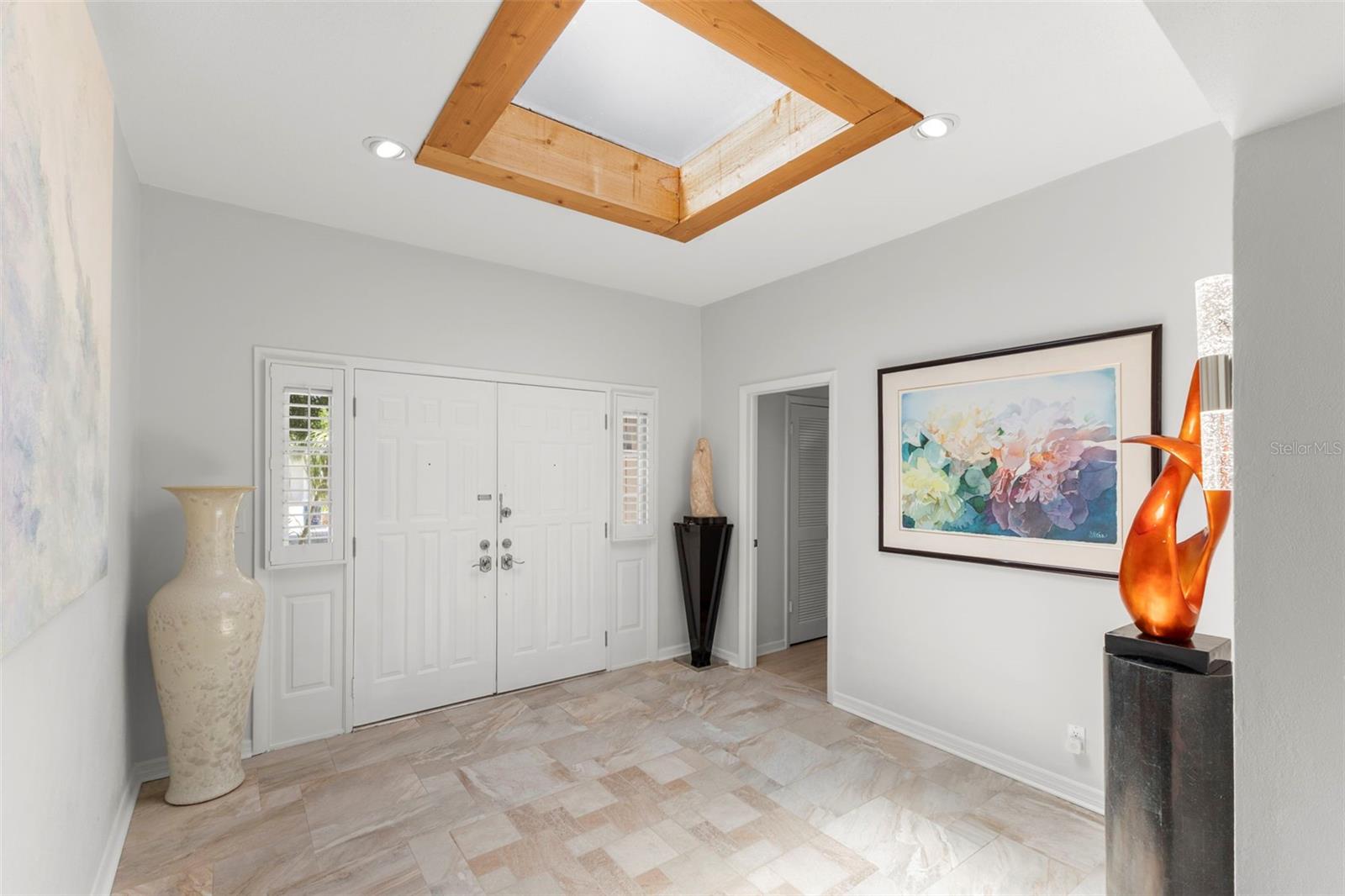 Image 2 of 35 For 2836 Quail Hollow Road W