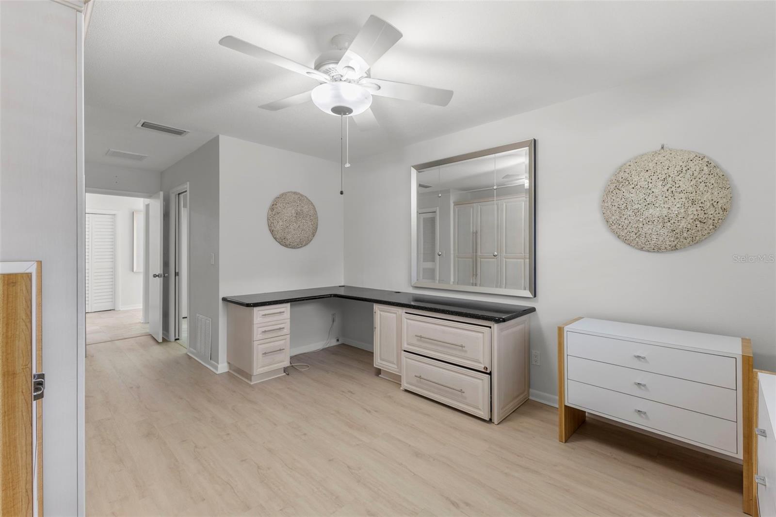 Image 22 of 35 For 2836 Quail Hollow Road W