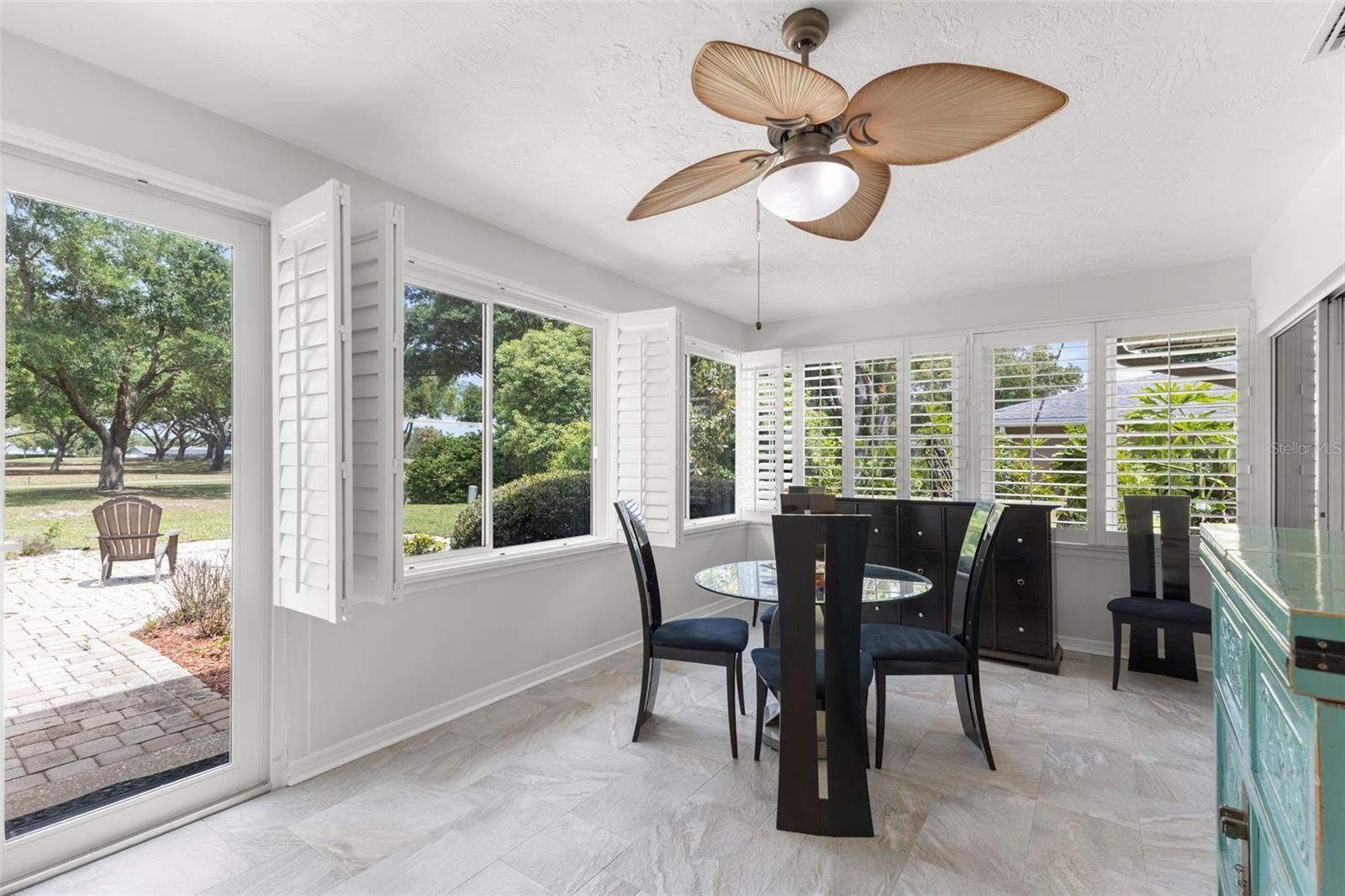 Image 7 of 35 For 2836 Quail Hollow Road W