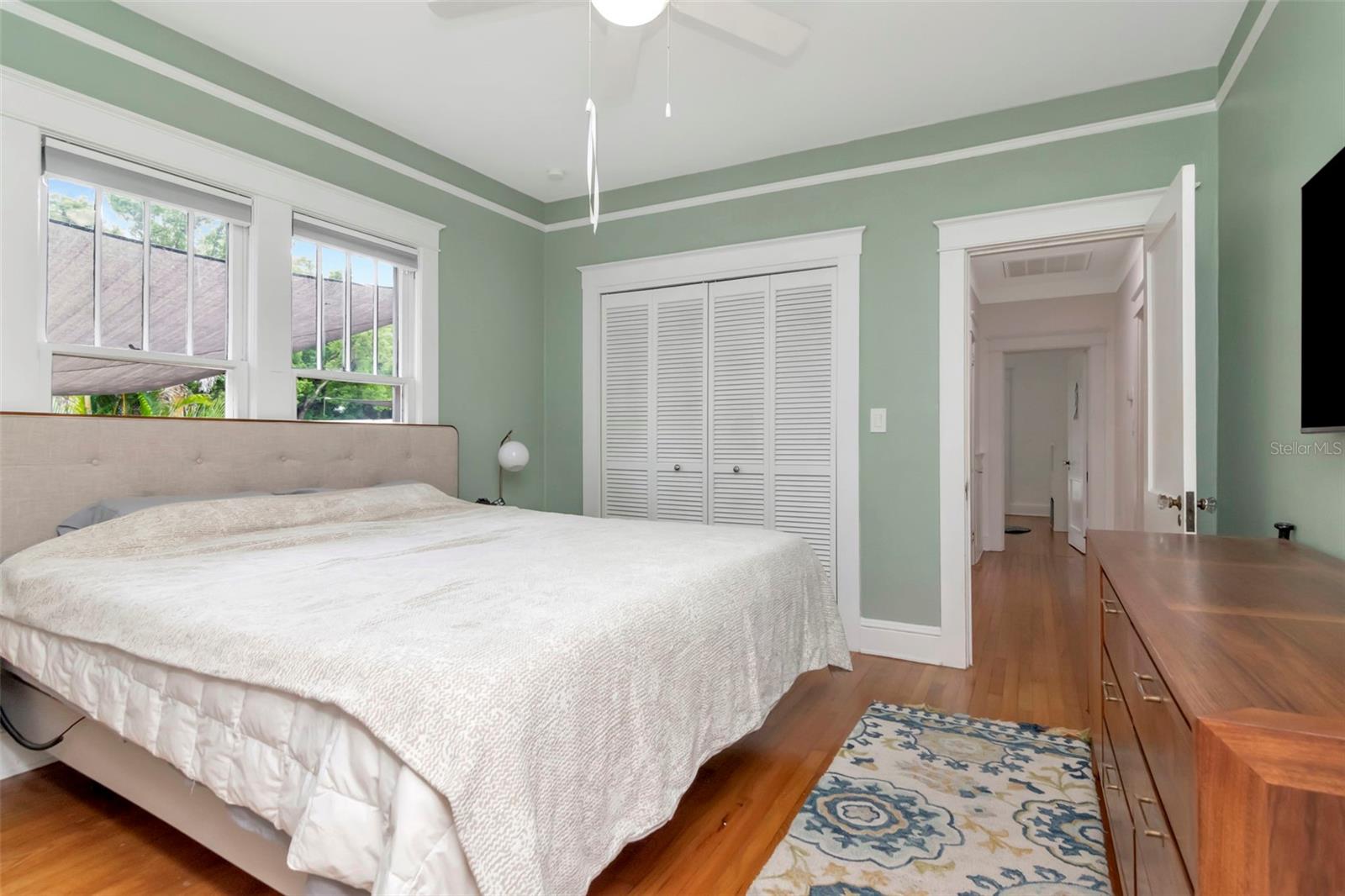 Image 22 of 45 For 1601 Powhatan Avenue