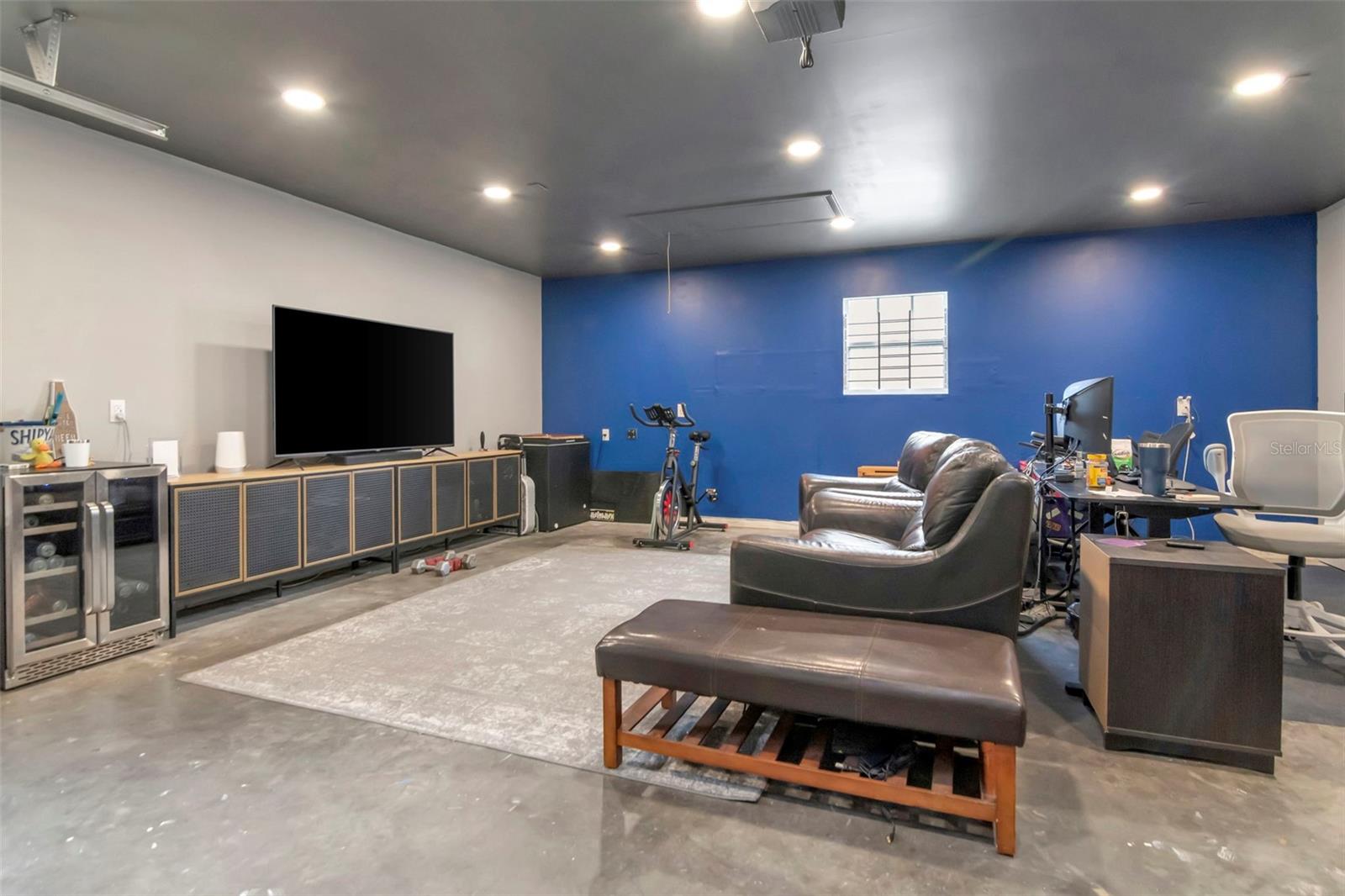 Image 42 of 45 For 1601 Powhatan Avenue