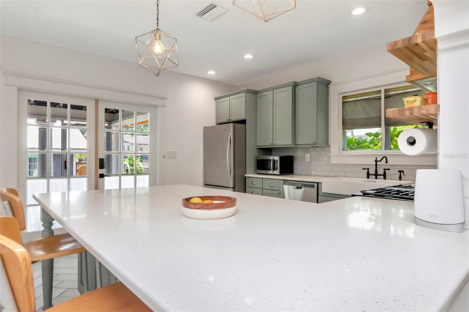 Image 6 of 45 For 1601 Powhatan Avenue