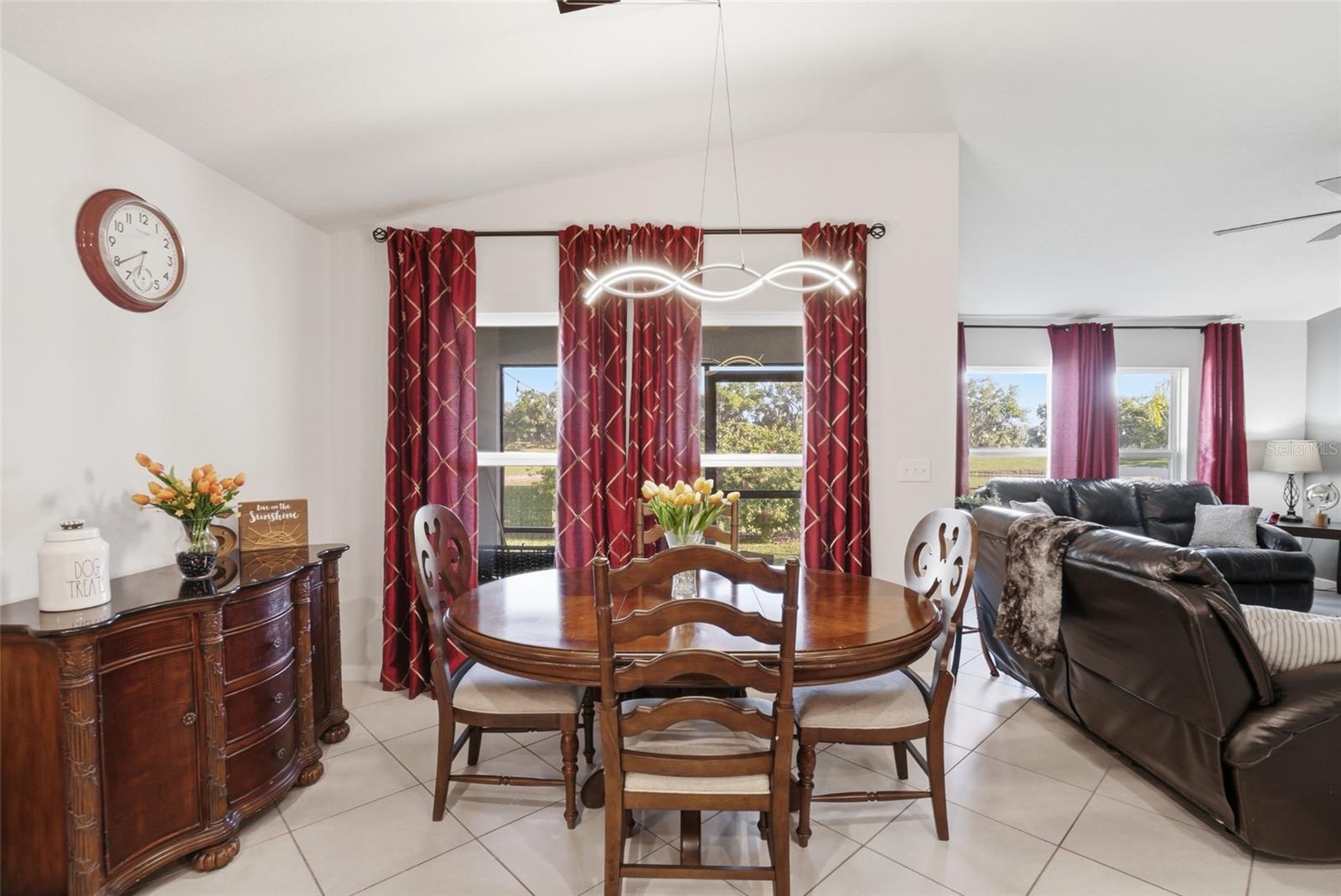 Image 14 of 55 For 11005 Daybreak Glen