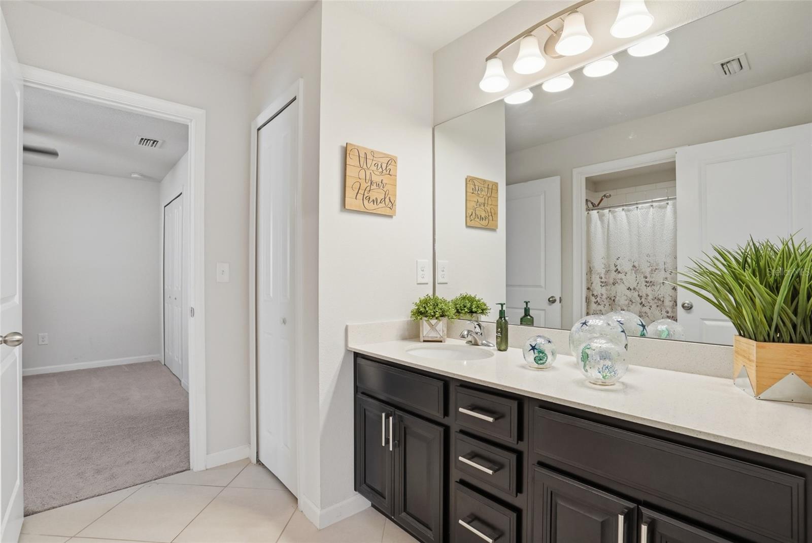 Image 17 of 55 For 11005 Daybreak Glen