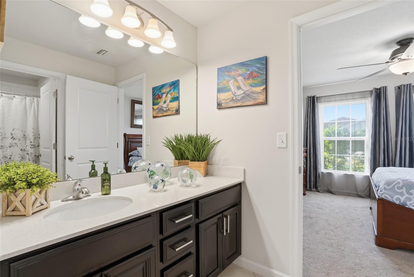 Image 18 of 55 For 11005 Daybreak Glen