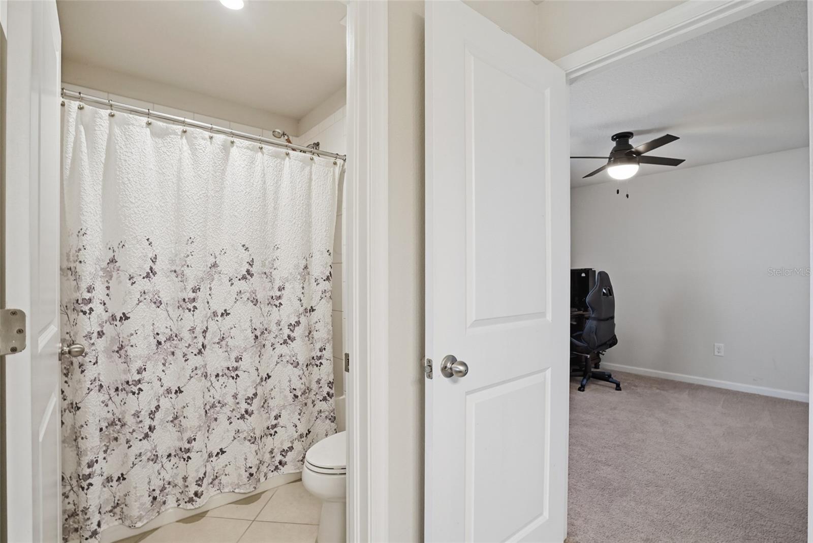 Image 19 of 55 For 11005 Daybreak Glen