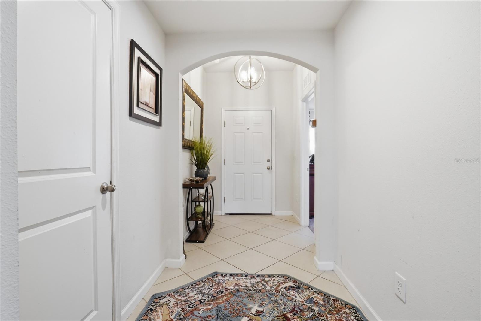 Image 5 of 55 For 11005 Daybreak Glen