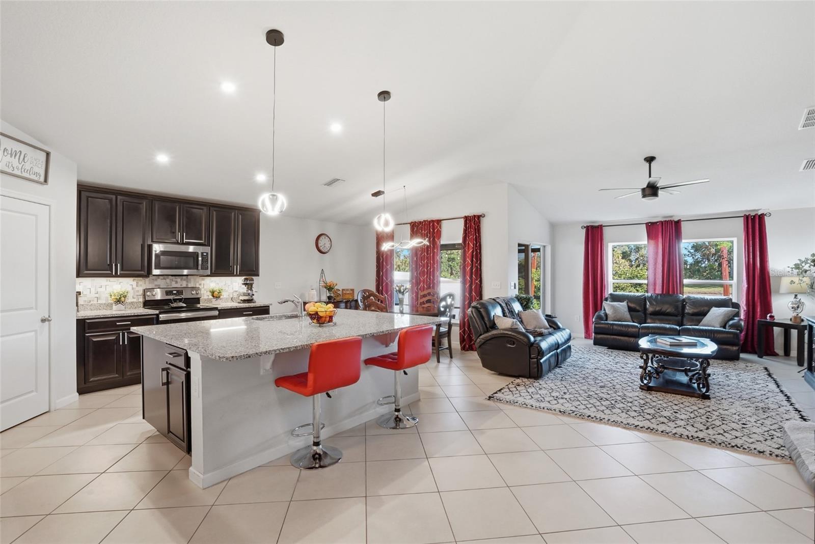 Image 7 of 55 For 11005 Daybreak Glen