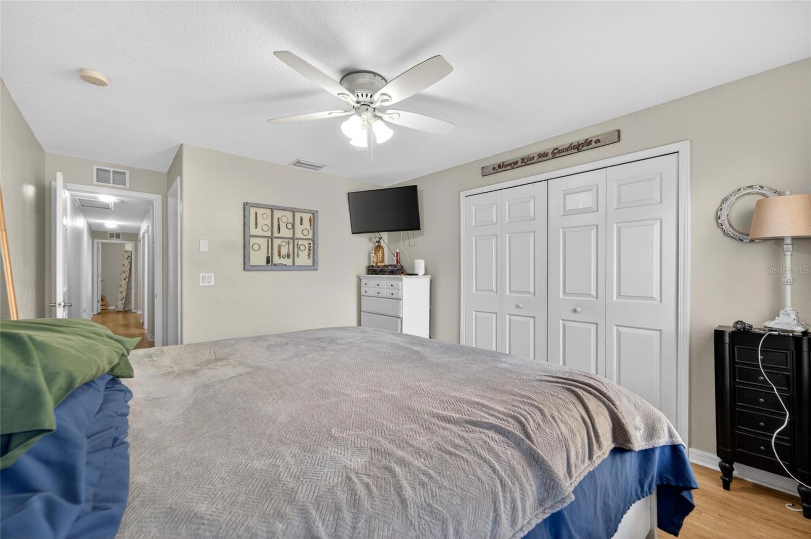 Image 19 of 40 For 37604 Aaralyn Road