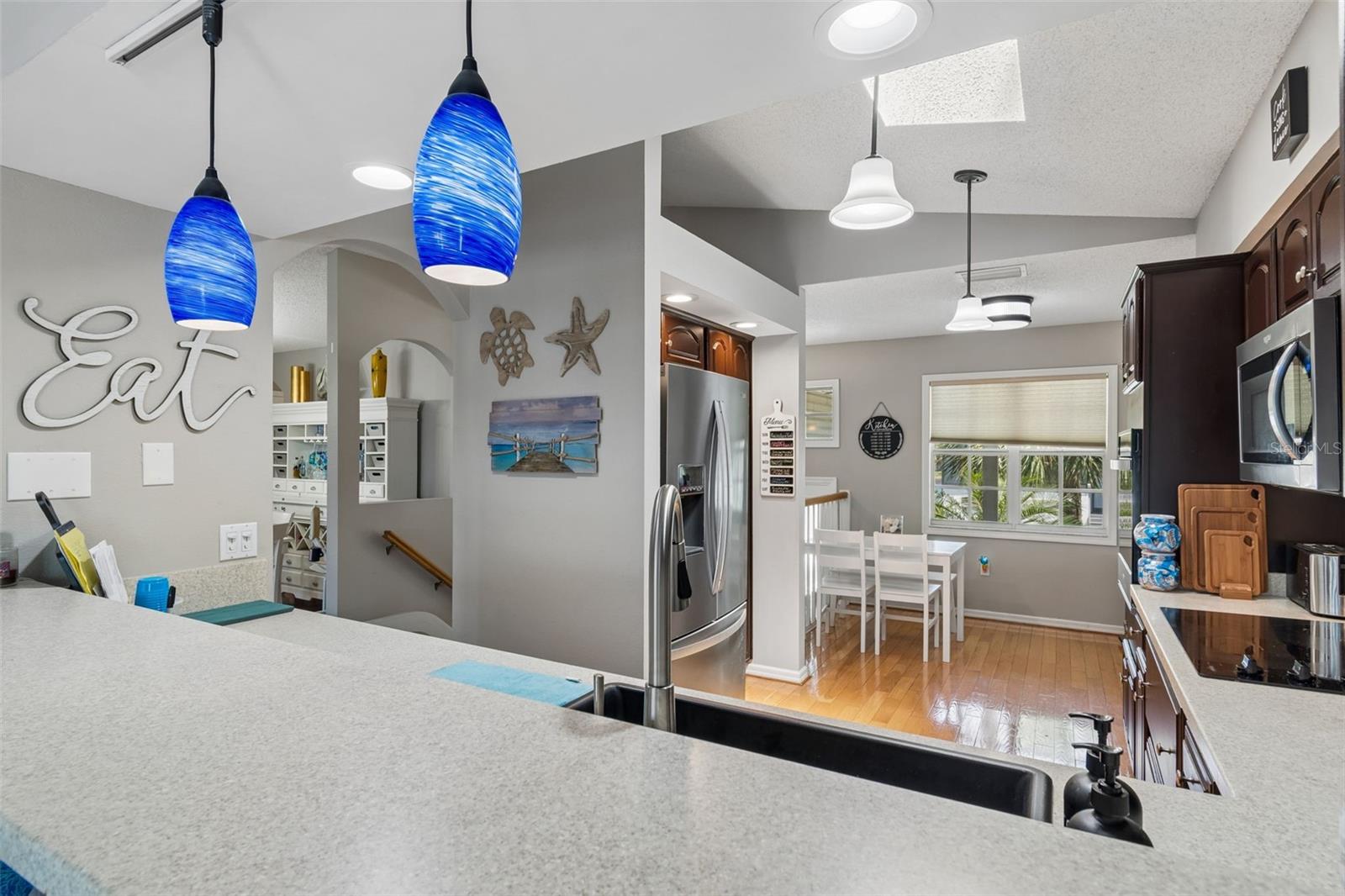 Image 12 of 80 For 6211 Bayside Drive