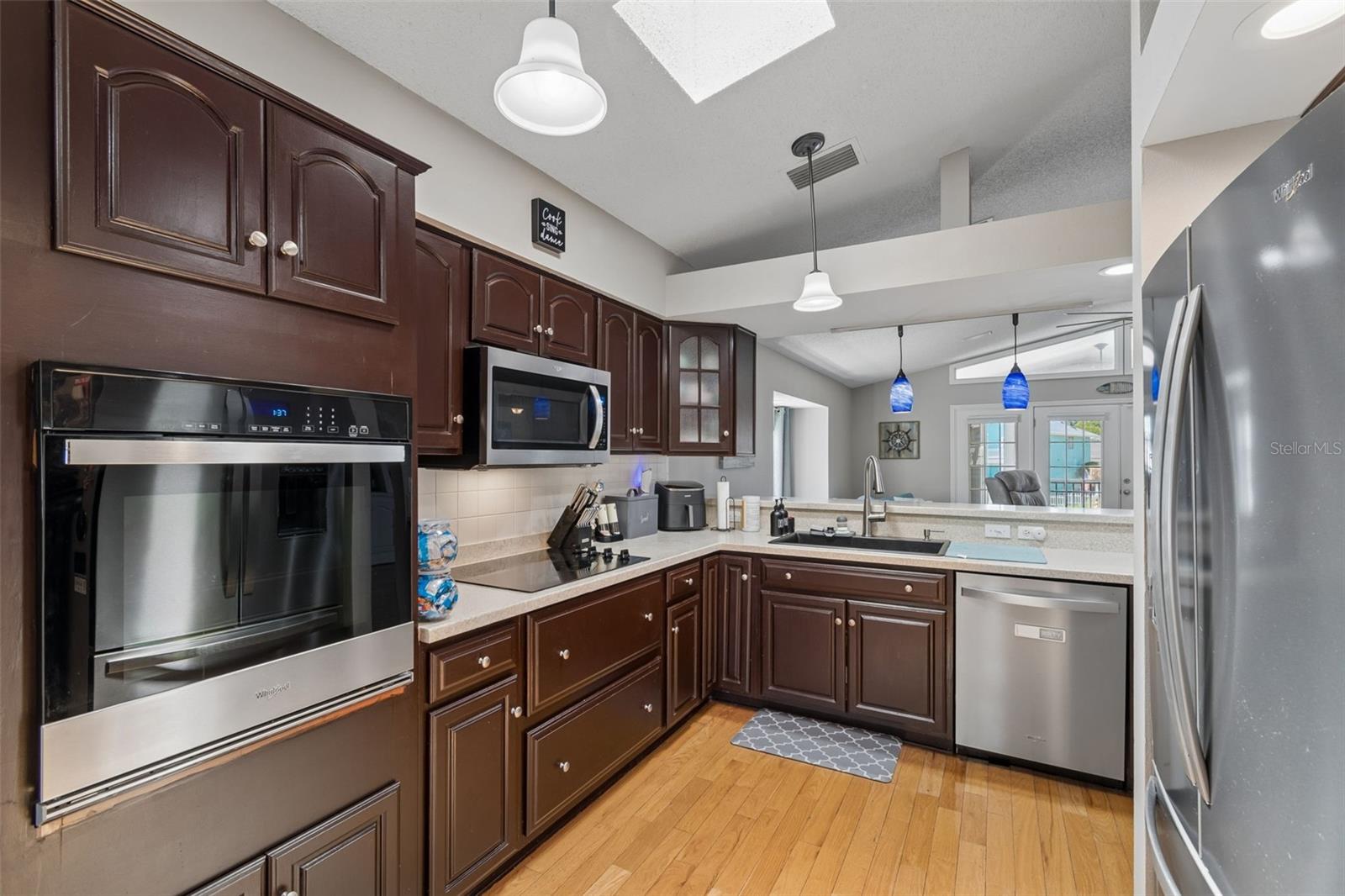 Image 16 of 80 For 6211 Bayside Drive