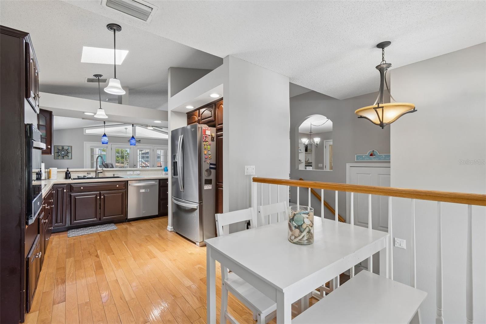 Image 18 of 80 For 6211 Bayside Drive