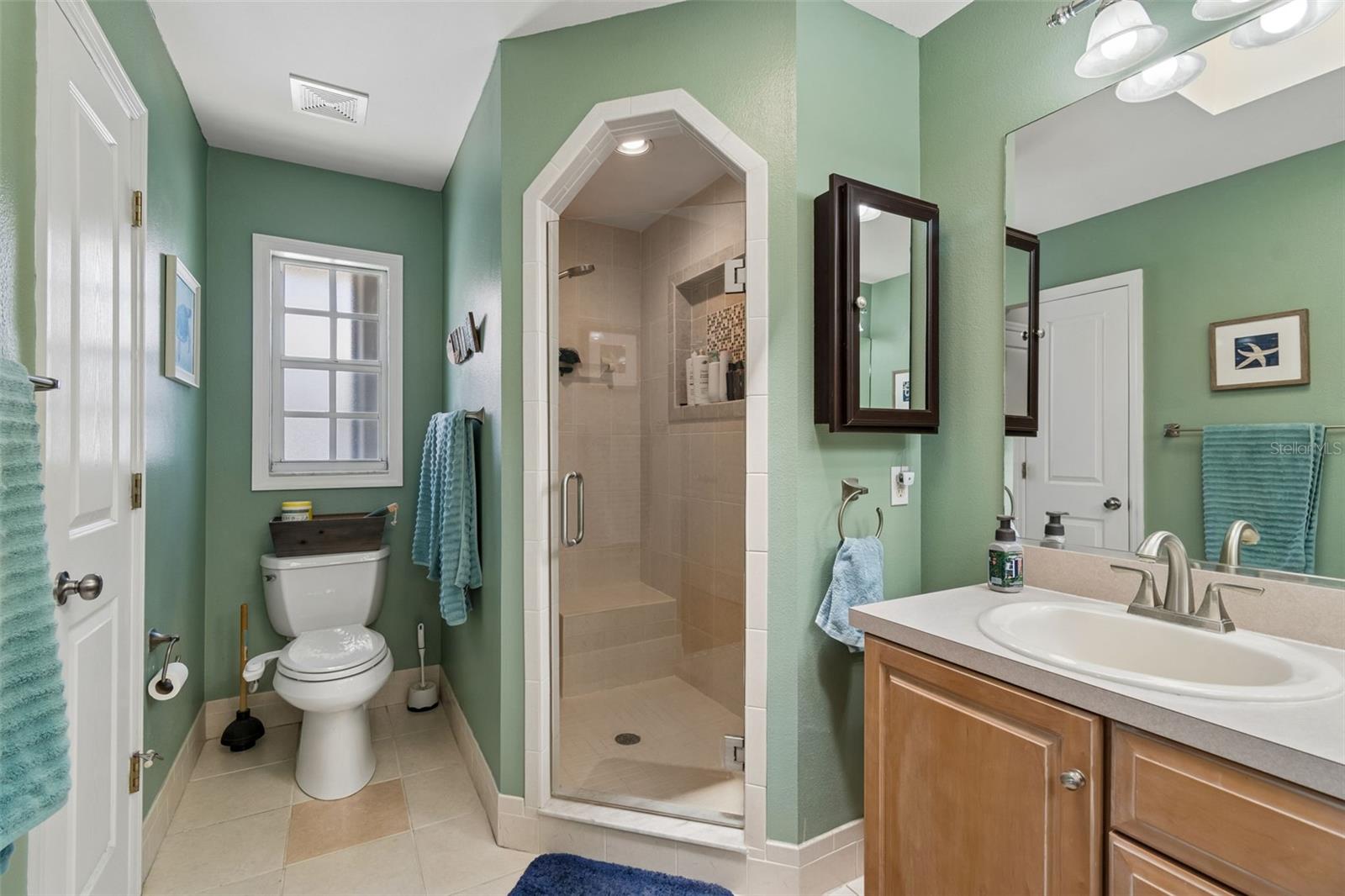 Image 42 of 80 For 6211 Bayside Drive