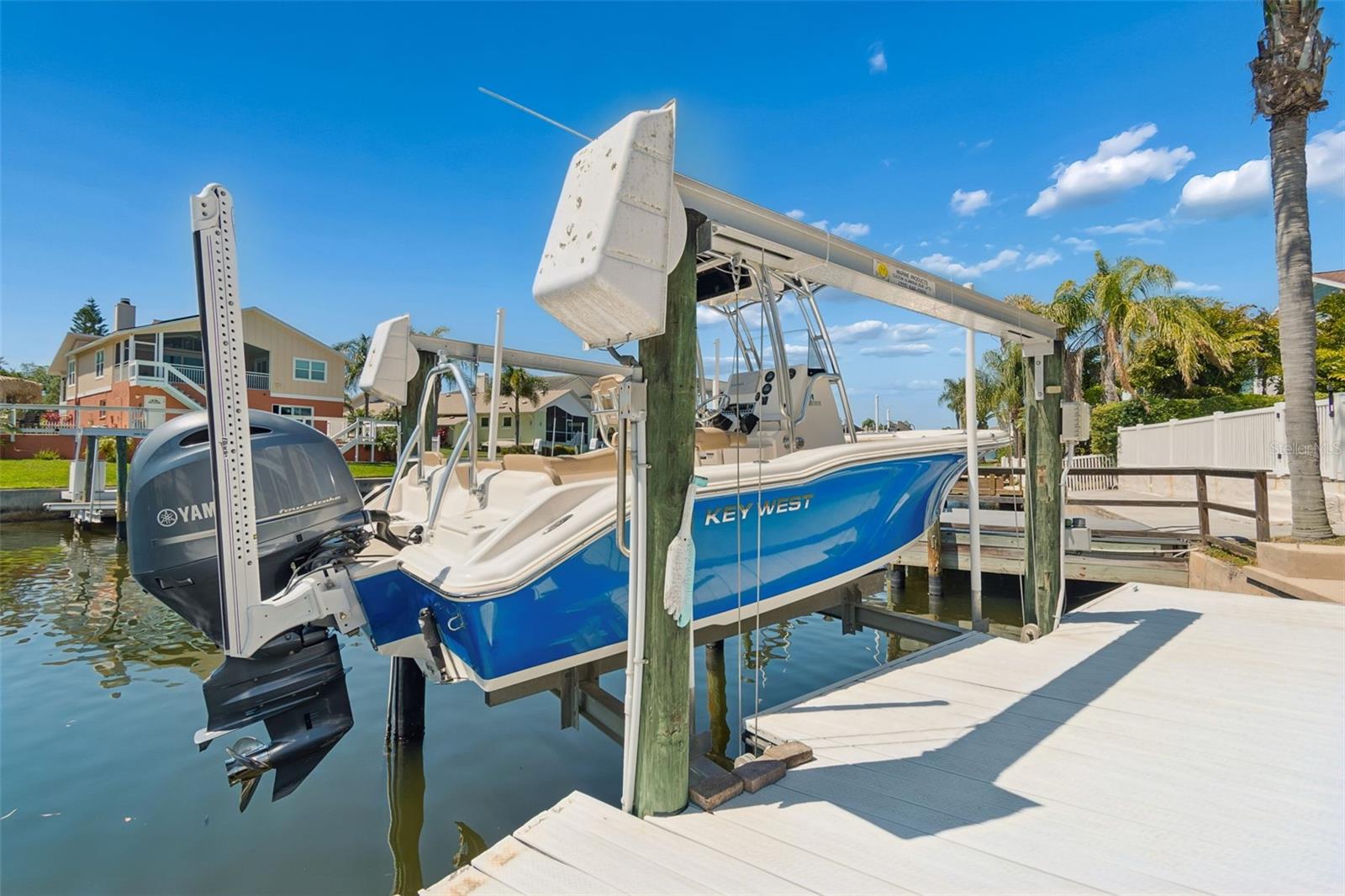 Image 59 of 80 For 6211 Bayside Drive