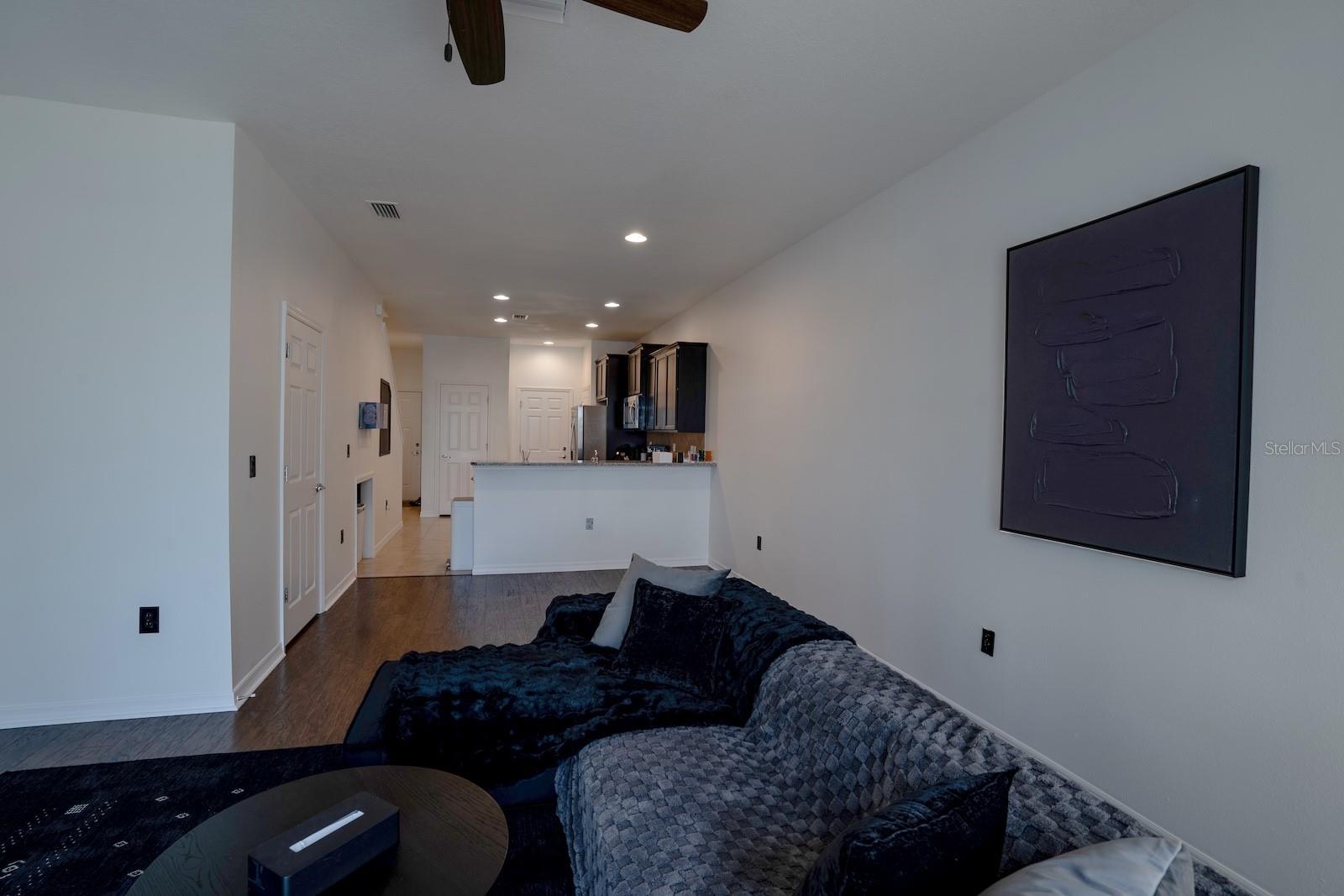 Image 15 of 49 For 9136 Hillcroft Drive