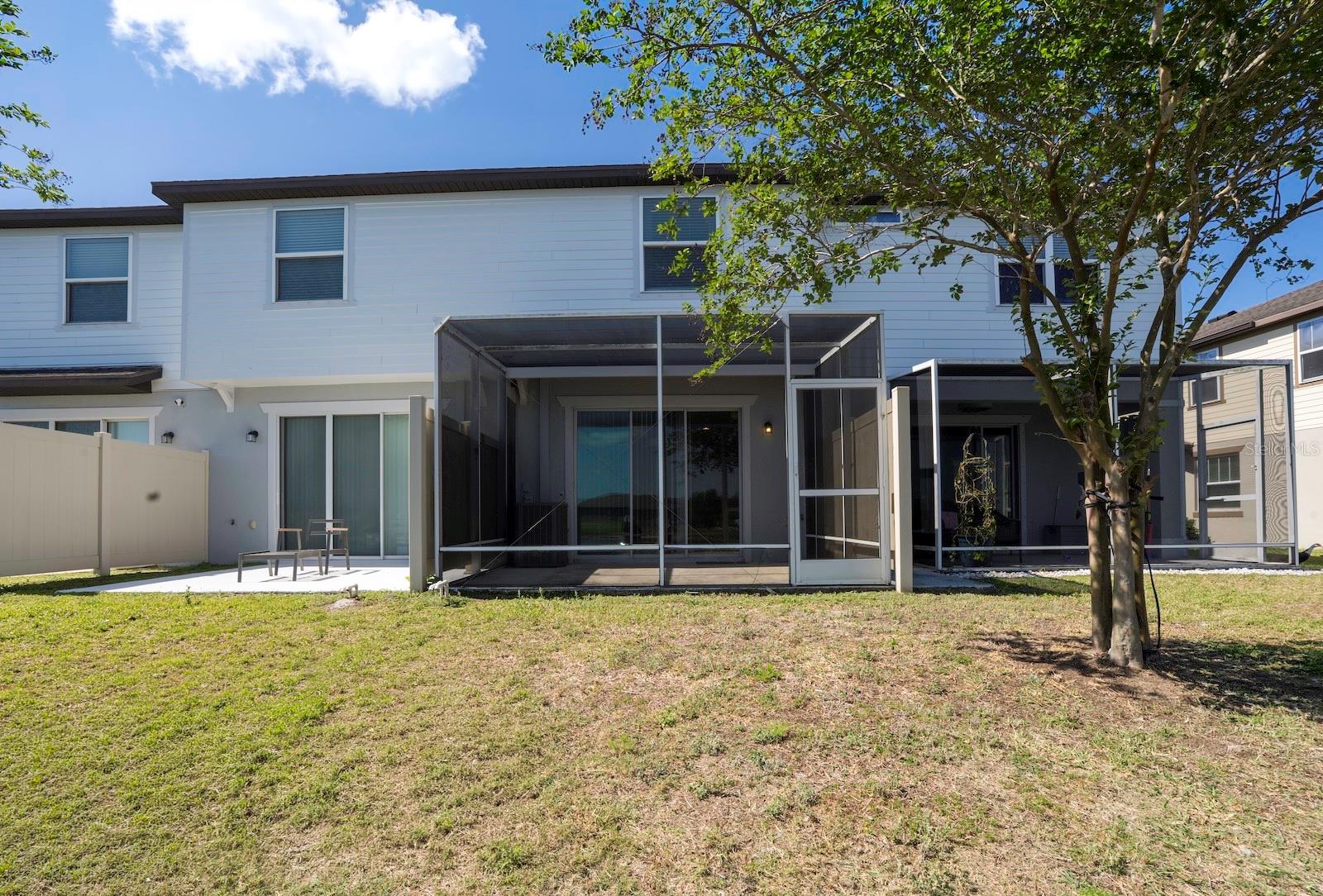 Image 35 of 49 For 9136 Hillcroft Drive