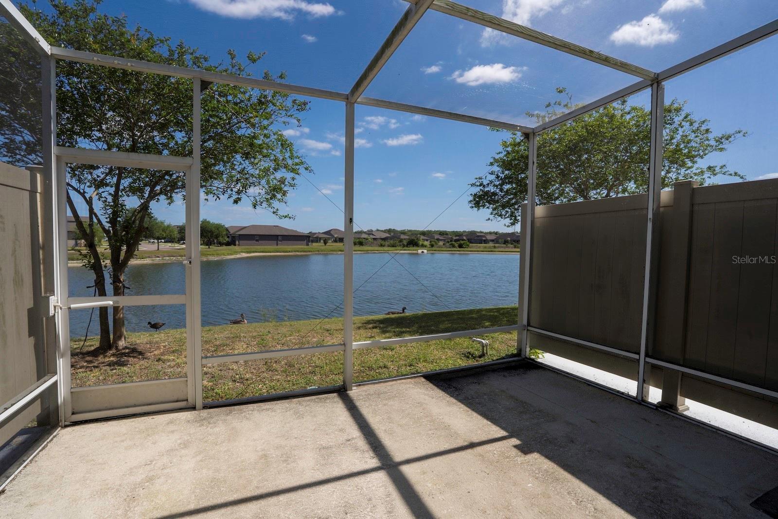 Image 4 of 49 For 9136 Hillcroft Drive