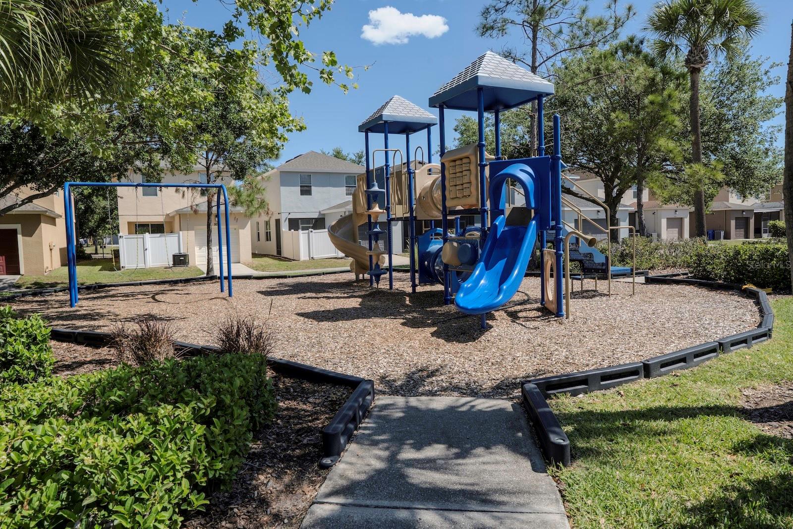 Image 43 of 49 For 9136 Hillcroft Drive