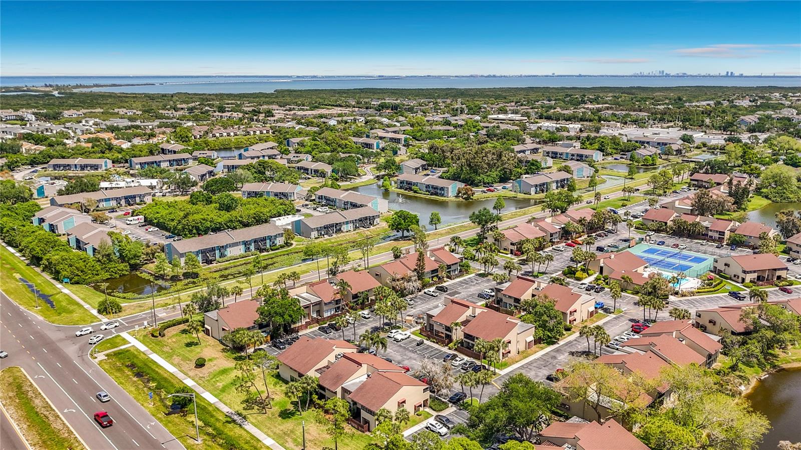 Image 48 of 51 For 890 N Village Drive N 204