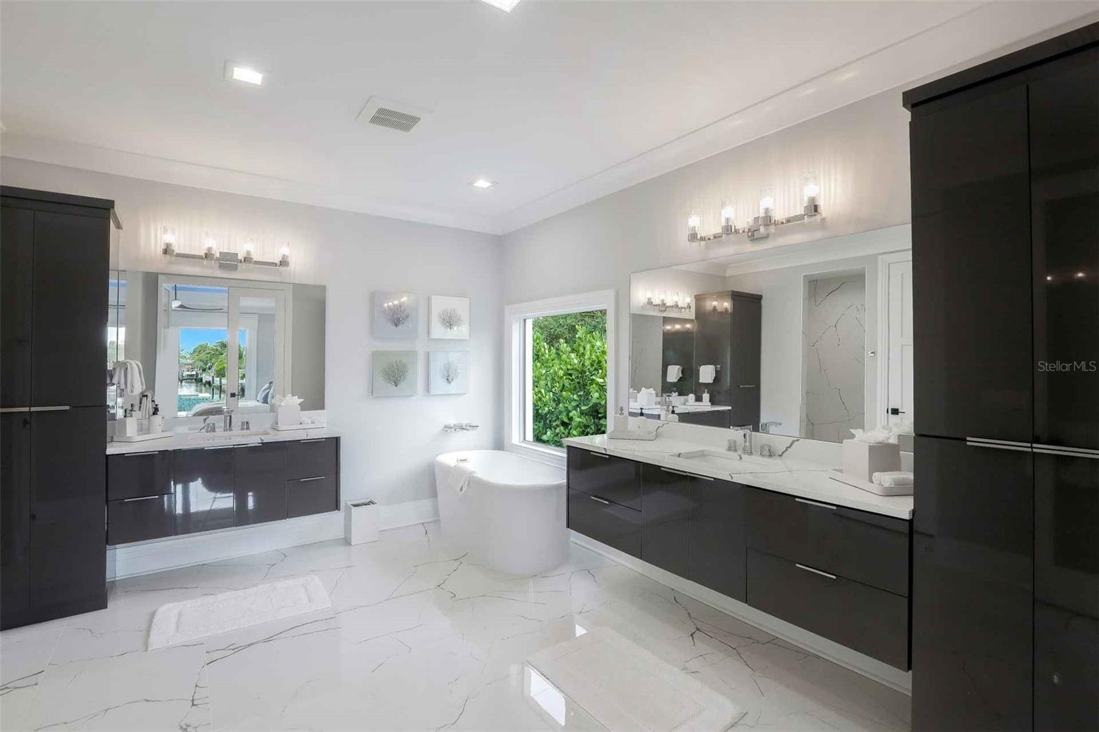 Image 12 of 34 For 1608 Windmill Avenue