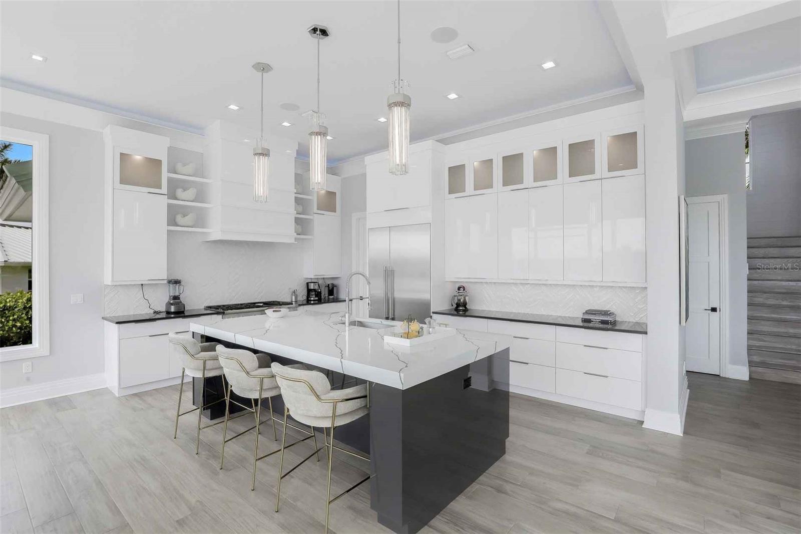 Image 5 of 34 For 1608 Windmill Avenue