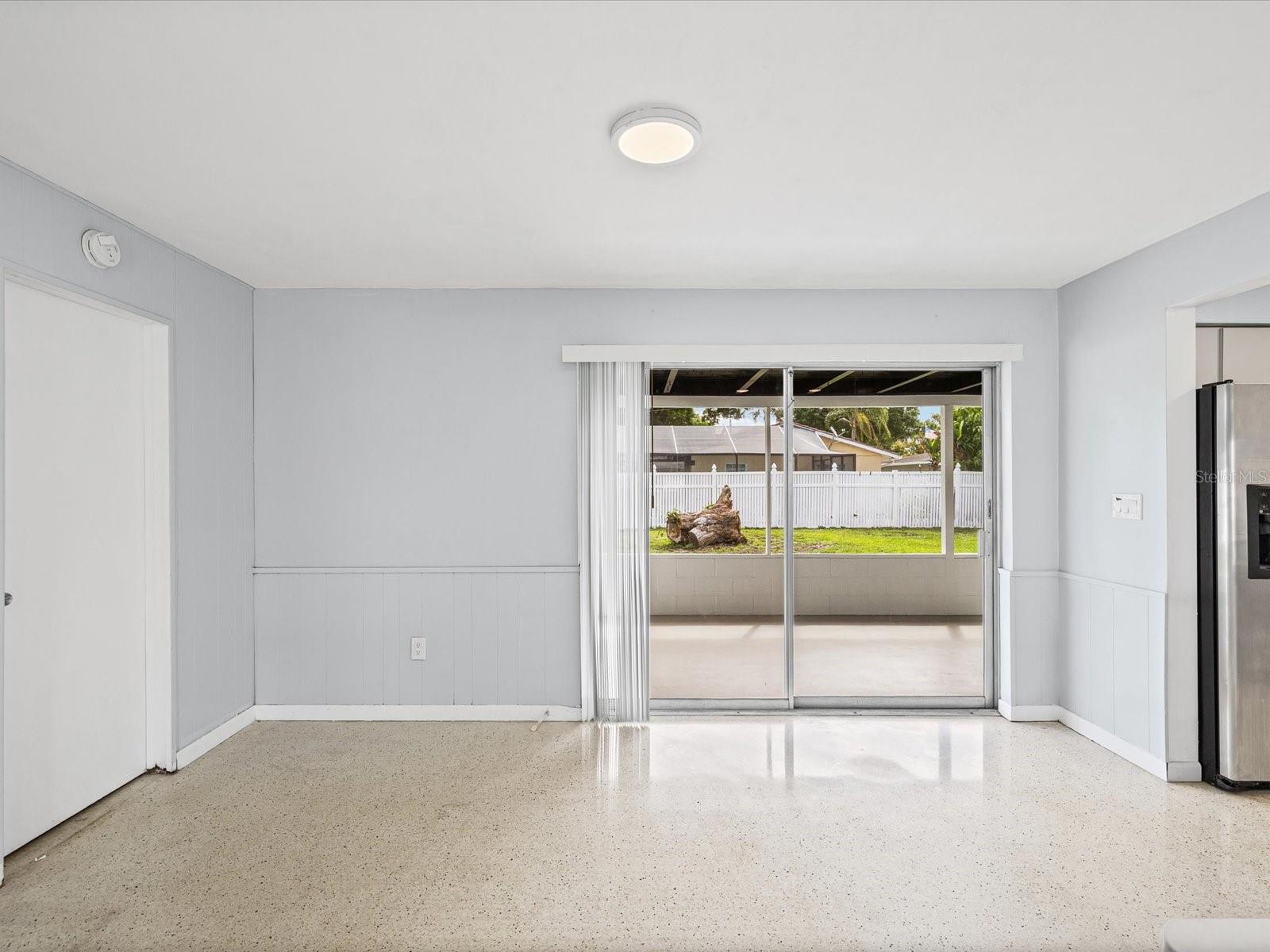 Image 10 of 25 For 865 Imperial Drive