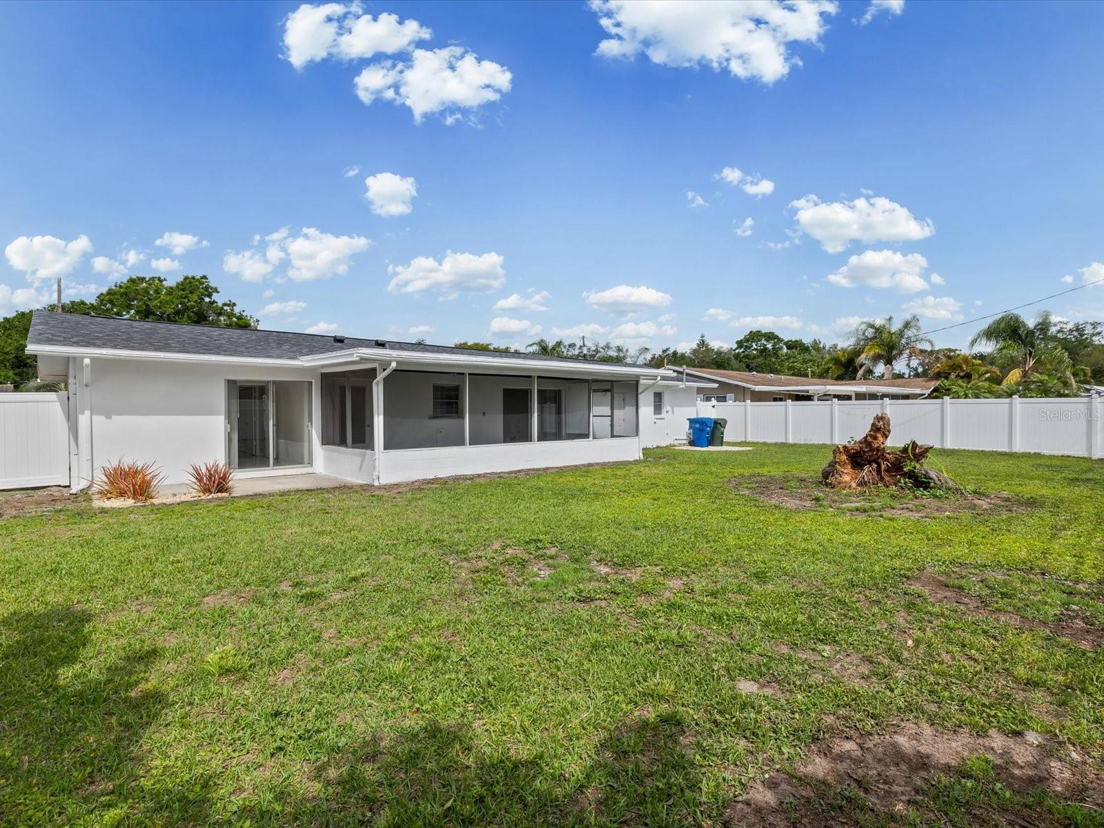 Image 12 of 25 For 865 Imperial Drive