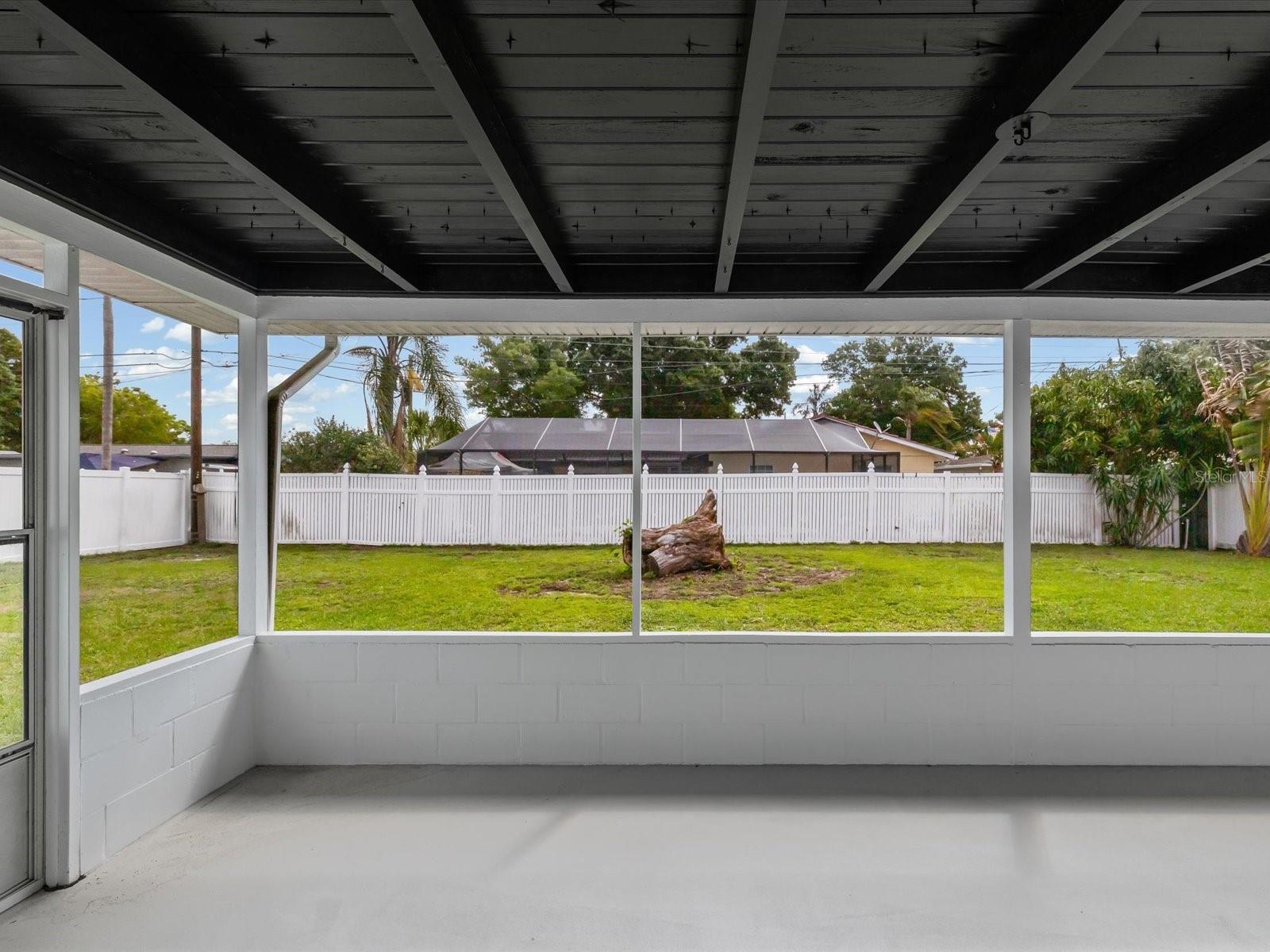 Image 21 of 25 For 865 Imperial Drive