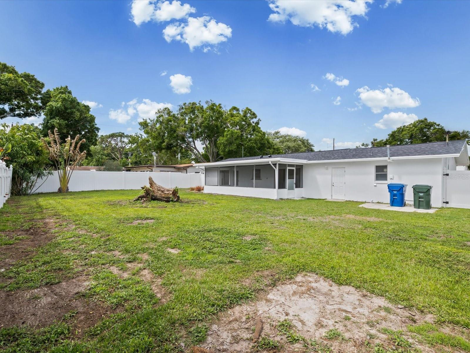 Image 24 of 25 For 865 Imperial Drive